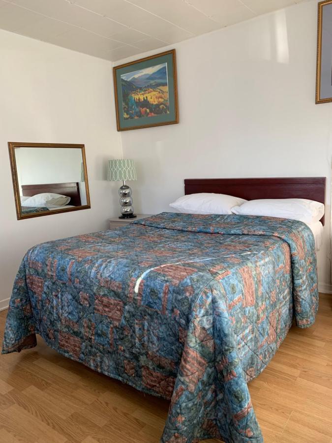 Motel Le Jardin Квебек Екстериор снимка