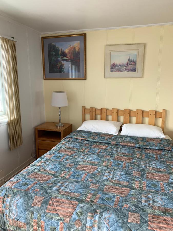 Motel Le Jardin Квебек Екстериор снимка