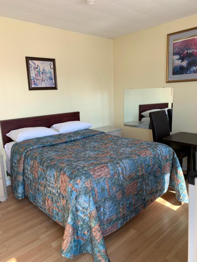 Motel Le Jardin Квебек Екстериор снимка