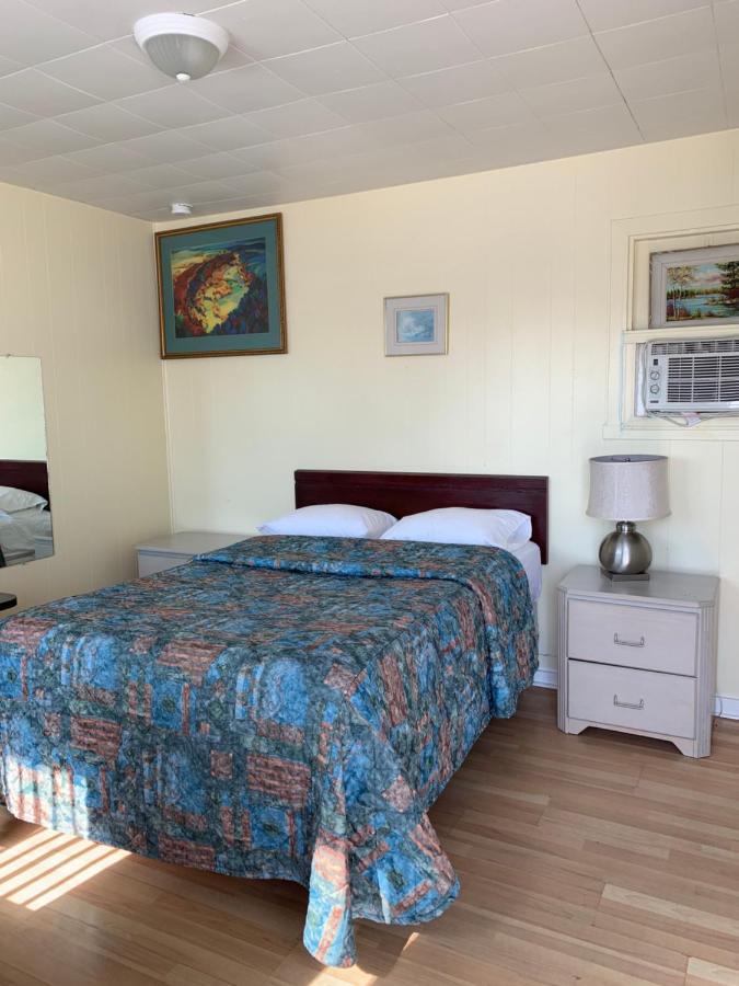 Motel Le Jardin Квебек Екстериор снимка